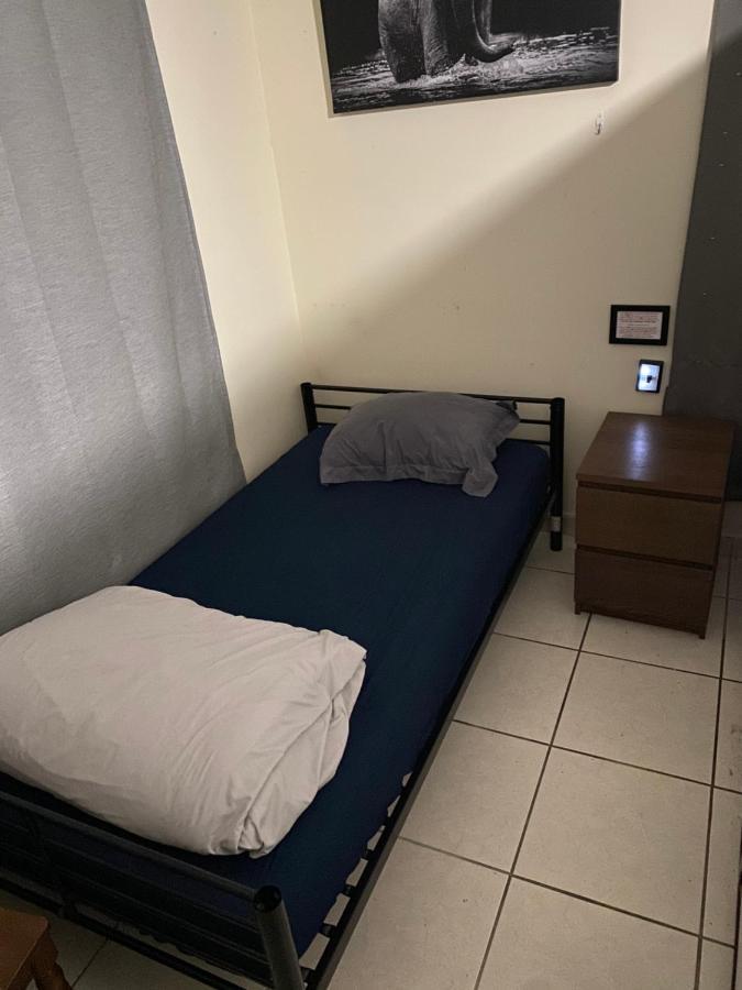 Хостел Private Cubicle - Single Bed - Mixed Shared Dorm - Miami Airport Екстер'єр фото